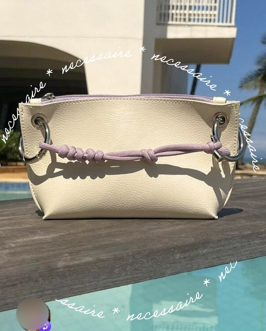 Post da ATO: necessaire off-white com alça em corda lilás